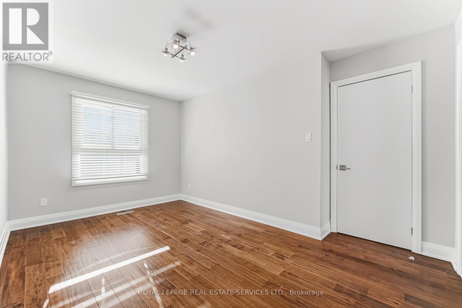 43 - 725 Vermouth Avenue, Mississauga, Ontario  L5A 3X5 - Photo 34 - W12832044