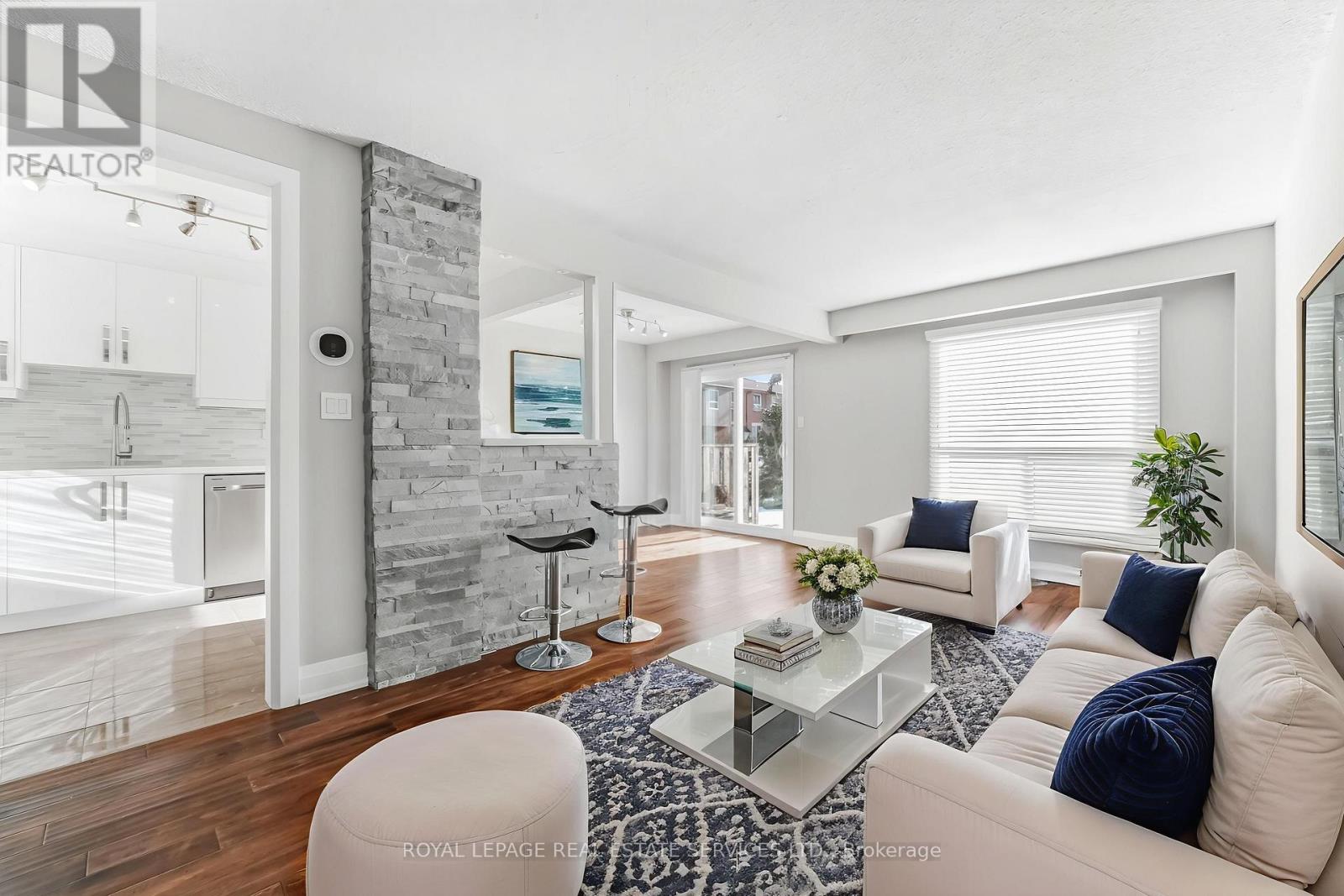 43 - 725 Vermouth Avenue, Mississauga, Ontario  L5A 3X5 - Photo 9 - W12832044