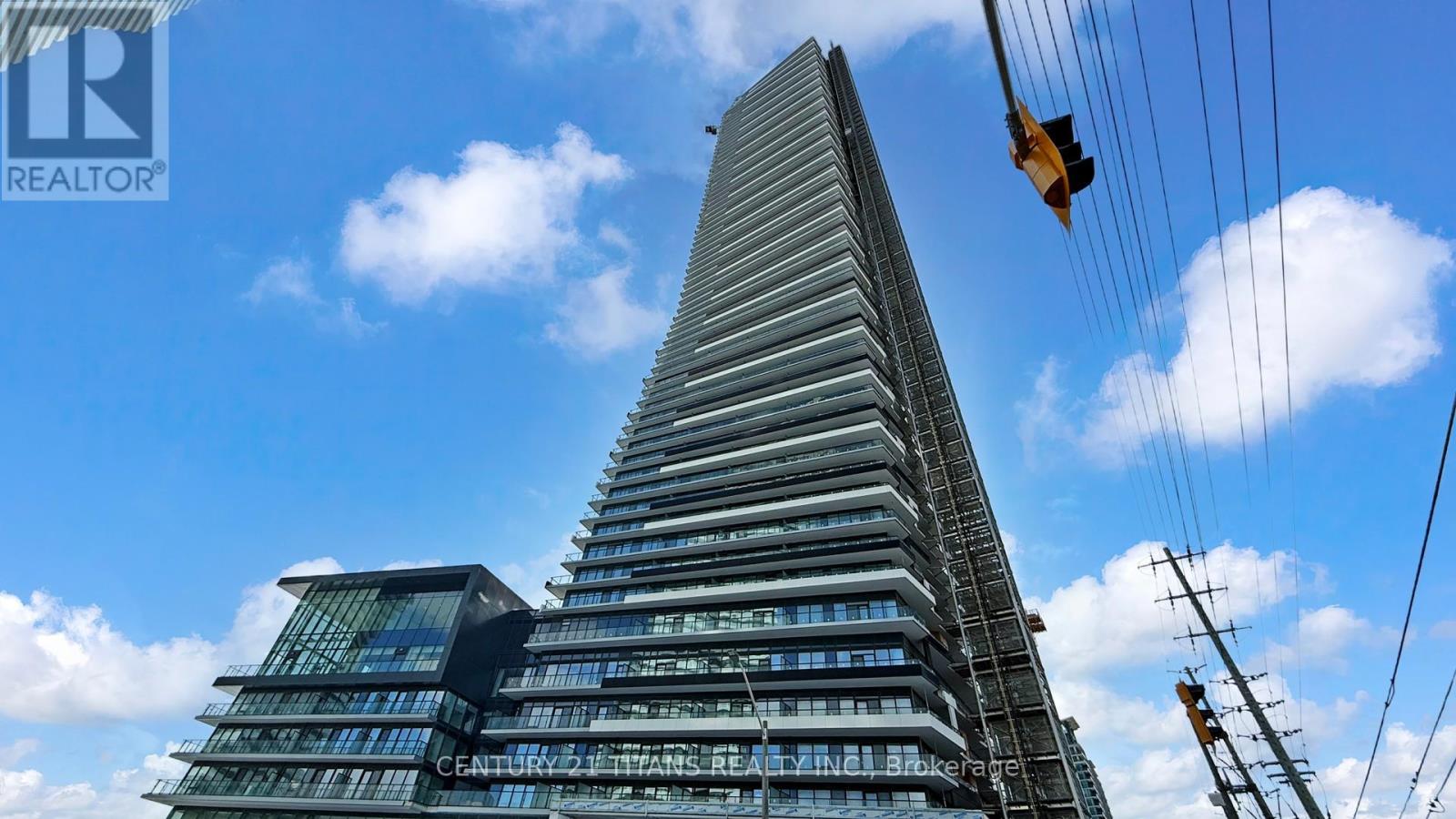 1909 - 448 Burnhamthorpe Road W, Mississauga, Ontario  L5B 0K7 - Photo 2 - W12832050