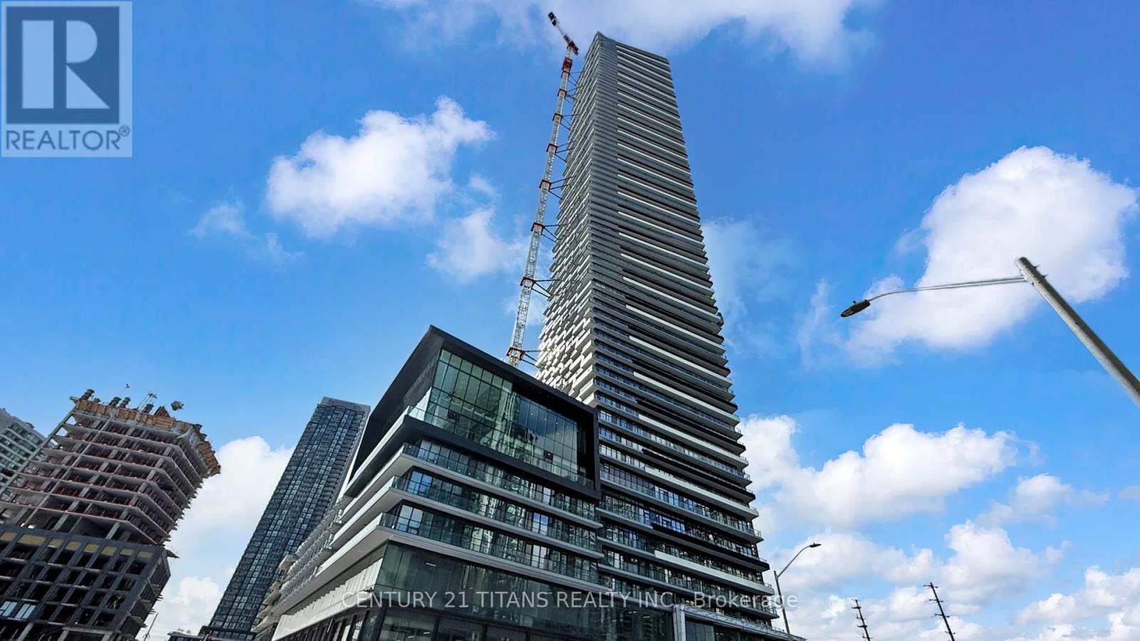 1909 - 448 Burnhamthorpe Road W, Mississauga, Ontario  L5B 0K7 - Photo 3 - W12832050