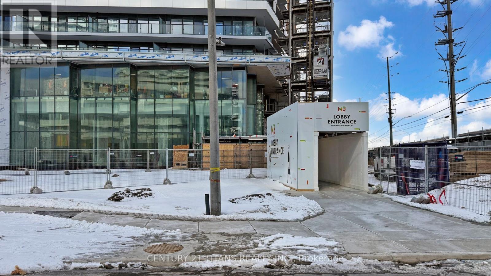 1909 - 448 Burnhamthorpe Road W, Mississauga, Ontario  L5B 0K7 - Photo 4 - W12832050