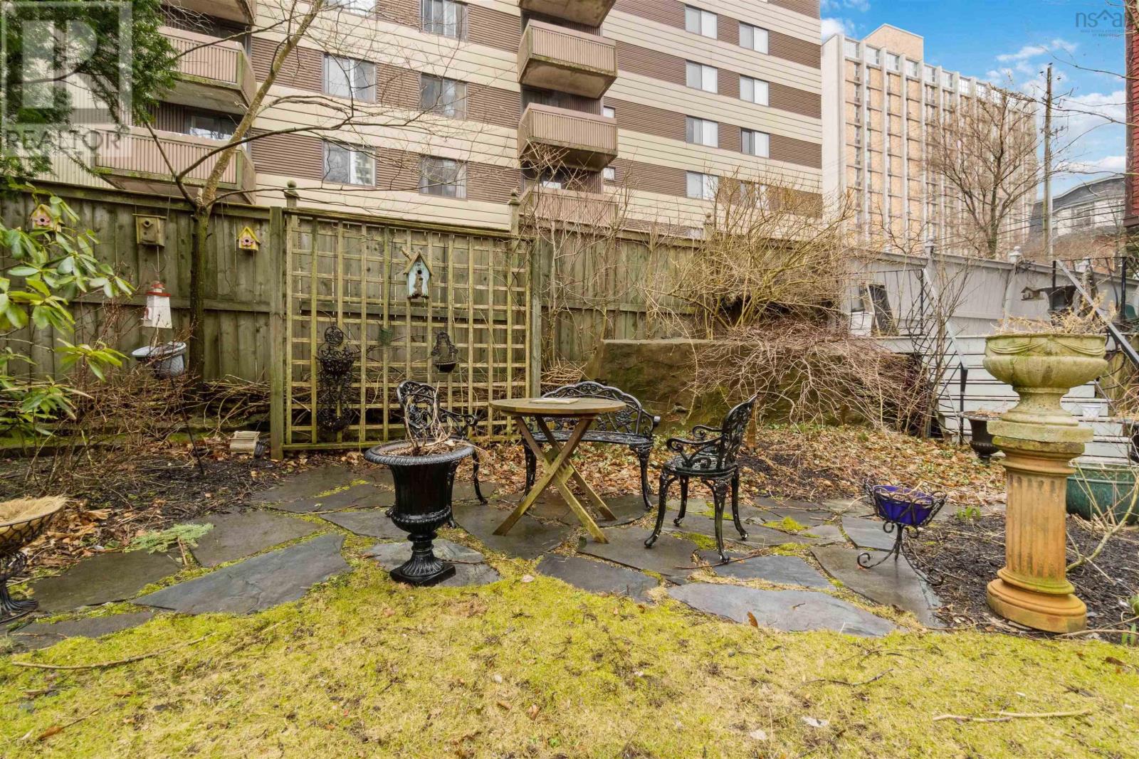 5274 Morris Street, Halifax, Nova Scotia  B3J 1B4 - Photo 49 - 202601076