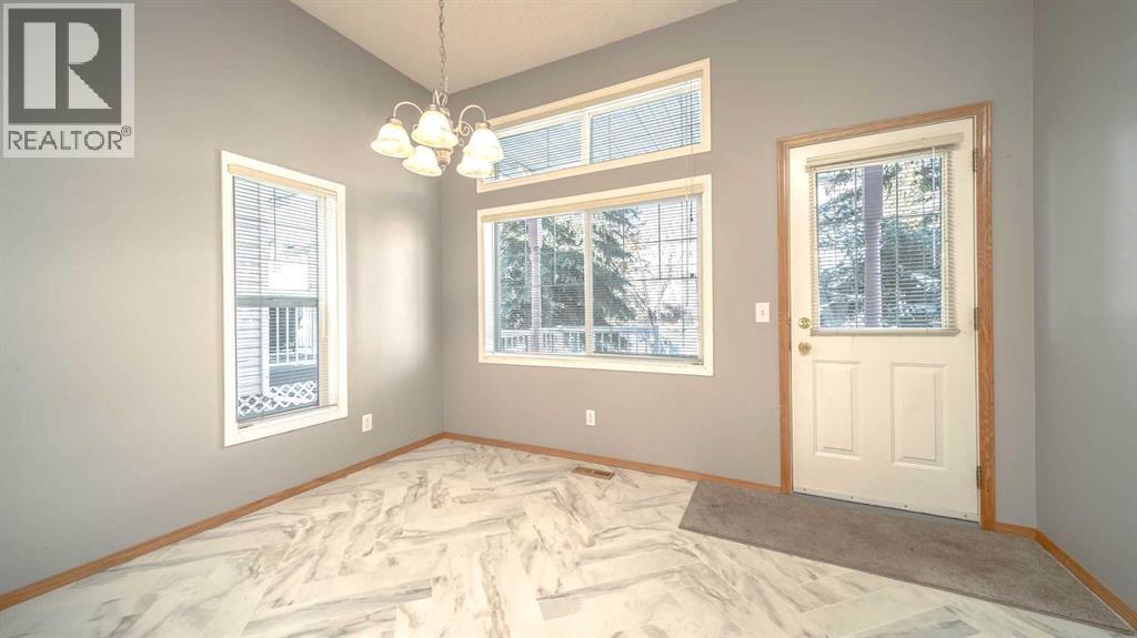 19 Prestwick Pond Terrace Se, Calgary, Alberta  T2Z 3Z7 - Photo 13 - A2287213