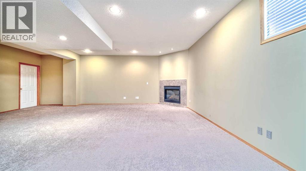 19 Prestwick Pond Terrace Se, Calgary, Alberta  T2Z 3Z7 - Photo 25 - A2287213