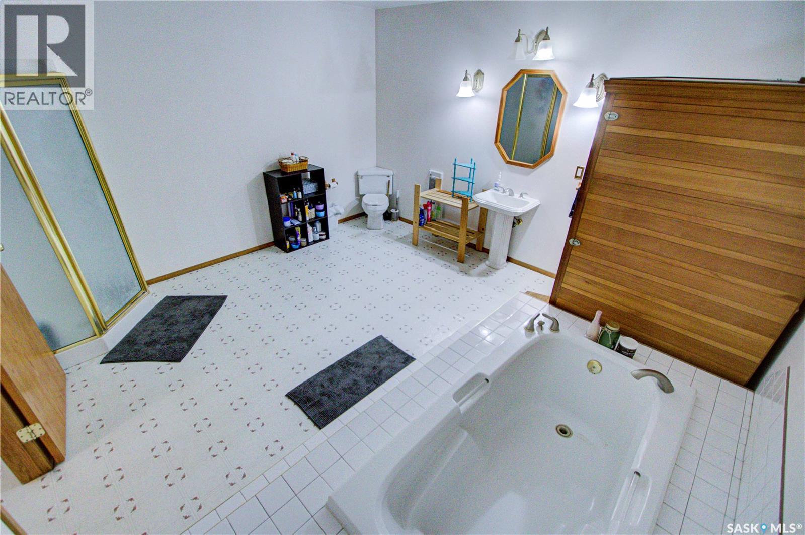 Kipabisaku Liquor Store/seasonals, Pleasantdale Rm No. 398, Saskatchewan  S0K 3H0 - Photo 33 - SK029436