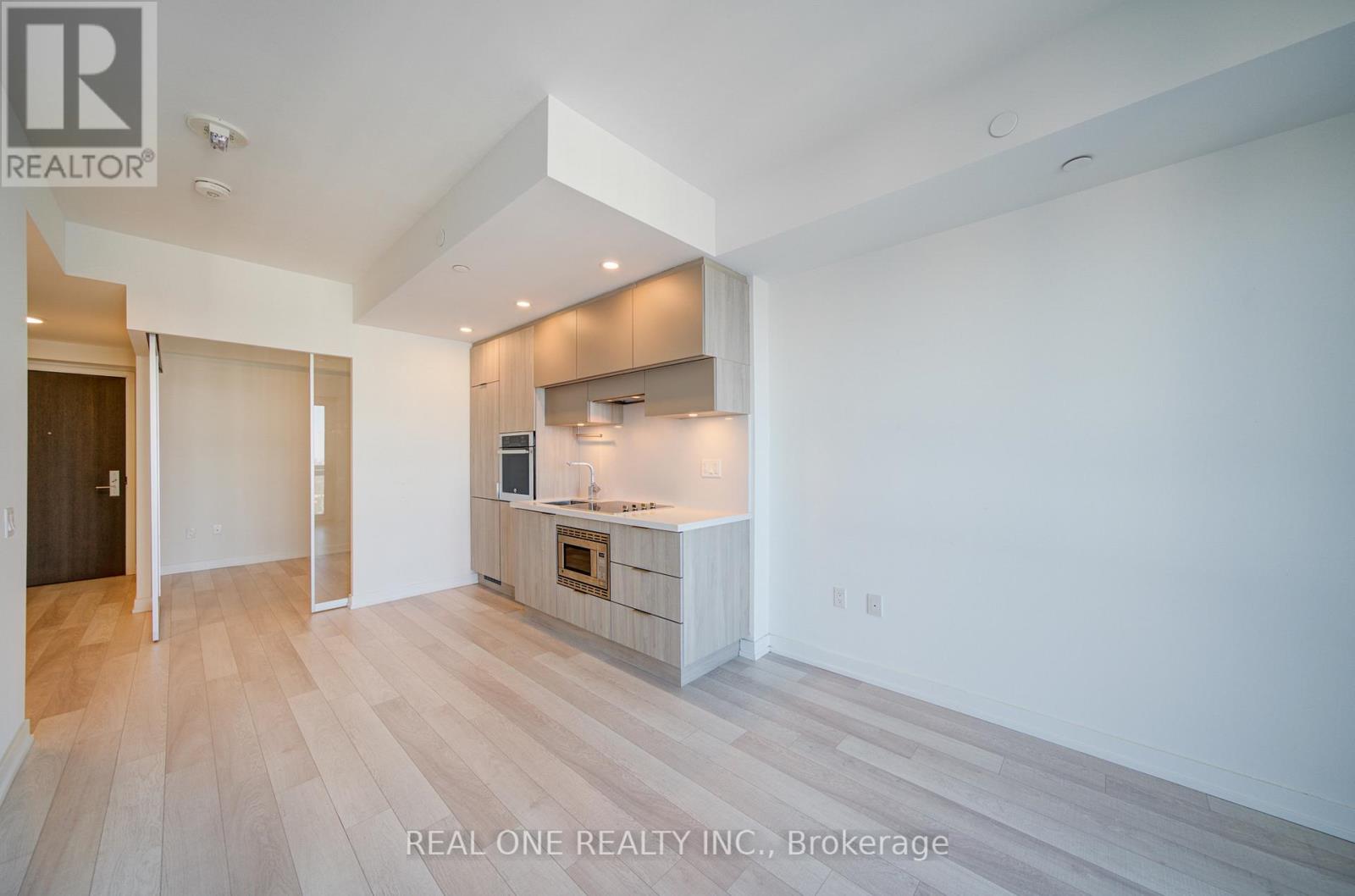 4002 - 39 Roehampton Avenue, Toronto, Ontario  M4P 0G1 - Photo 15 - C12830442