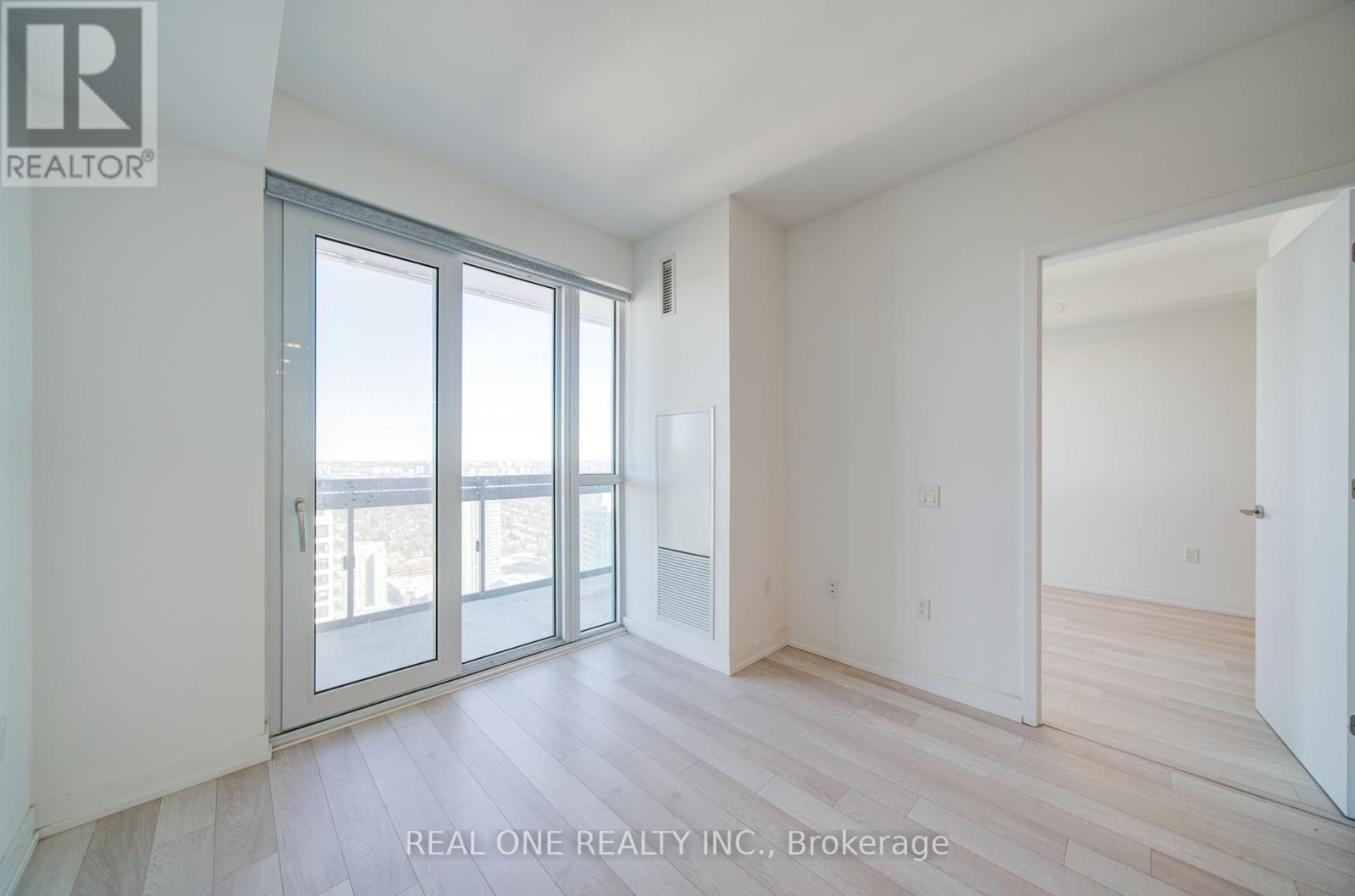 4002 - 39 Roehampton Avenue, Toronto, Ontario  M4P 0G1 - Photo 20 - C12830442