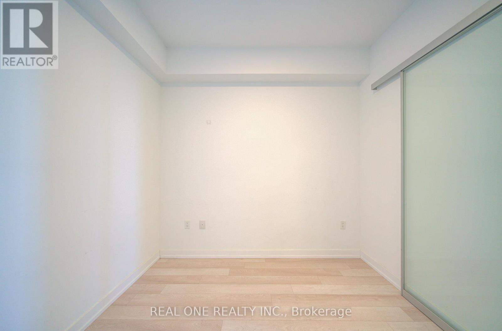 4002 - 39 Roehampton Avenue, Toronto, Ontario  M4P 0G1 - Photo 8 - C12830442