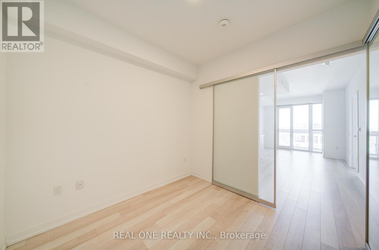 4002 - 39 Roehampton Avenue, Toronto, Ontario  M4P 0G1 - Photo 9 - C12830442