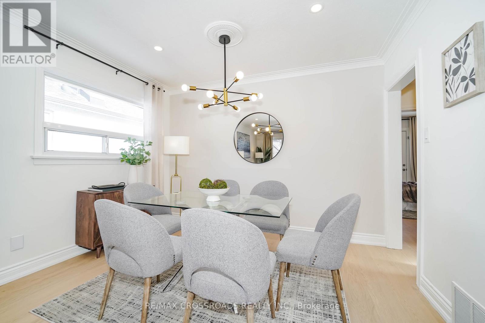 307 Glebemount Avenue, Toronto, Ontario  M4C 3V4 - Photo 19 - E12832026