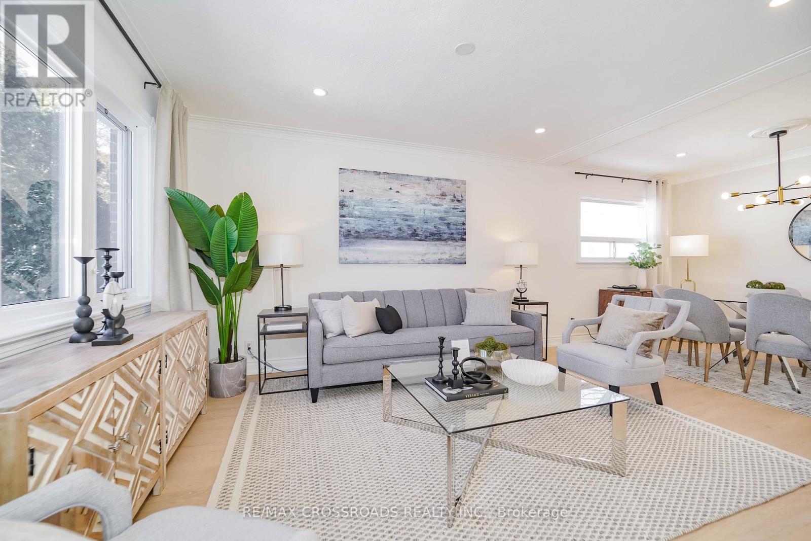 307 Glebemount Avenue, Toronto, Ontario  M4C 3V4 - Photo 14 - E12832026