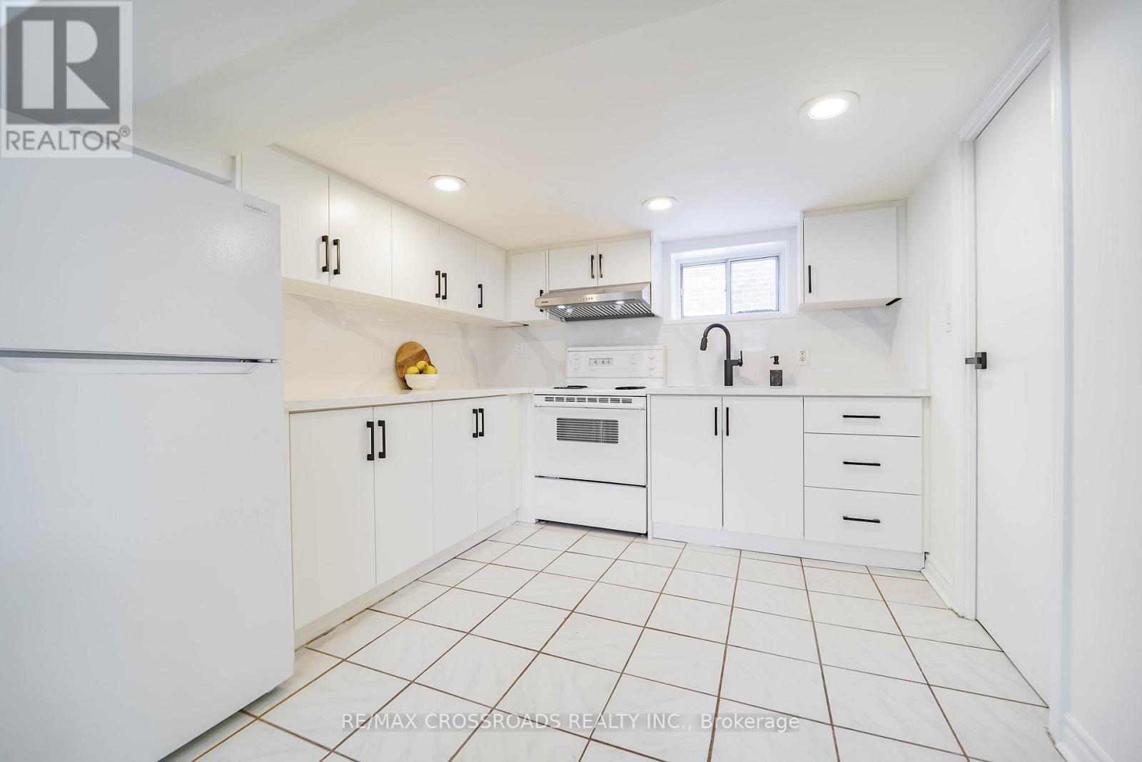 307 Glebemount Avenue, Toronto, Ontario  M4C 3V4 - Photo 27 - E12832026