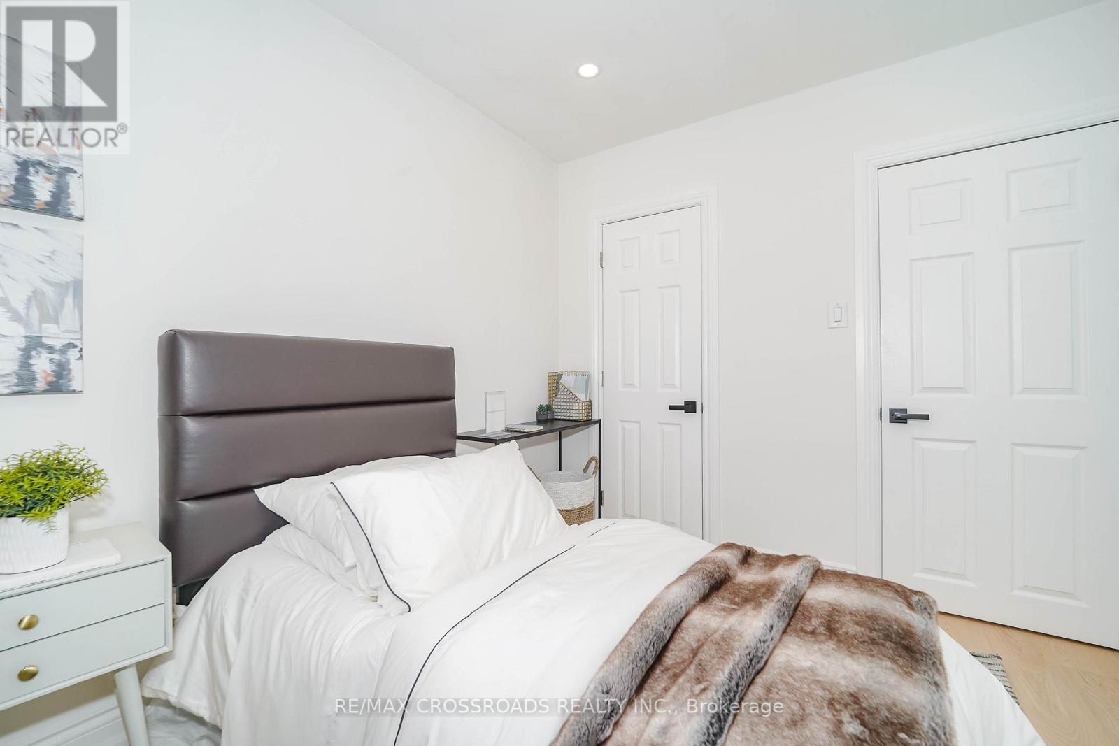 307 Glebemount Avenue, Toronto, Ontario  M4C 3V4 - Photo 31 - E12832026