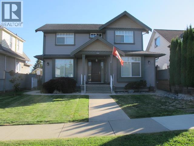374 SIMPSON STREET, New Westminster, British Columbia