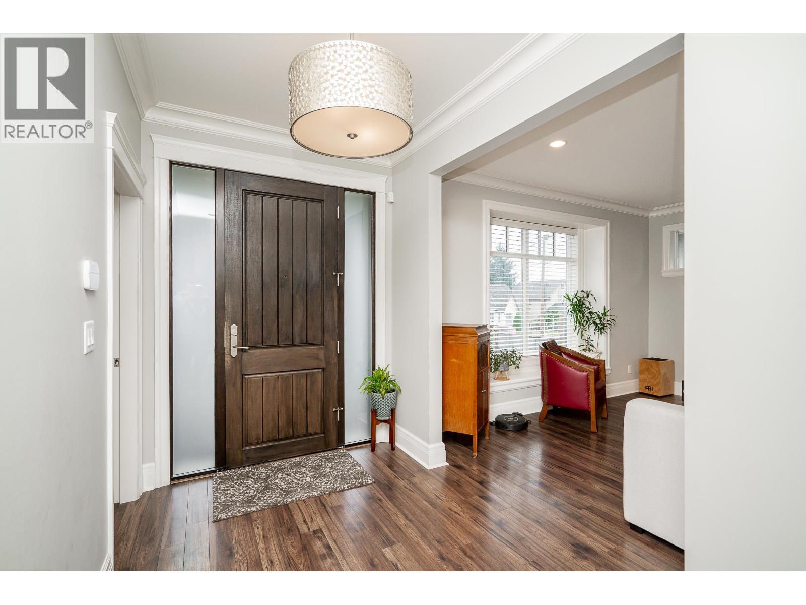 374 Simpson Street, New Westminster, British Columbia V3L 3J9 - Photo 2 - R3090780