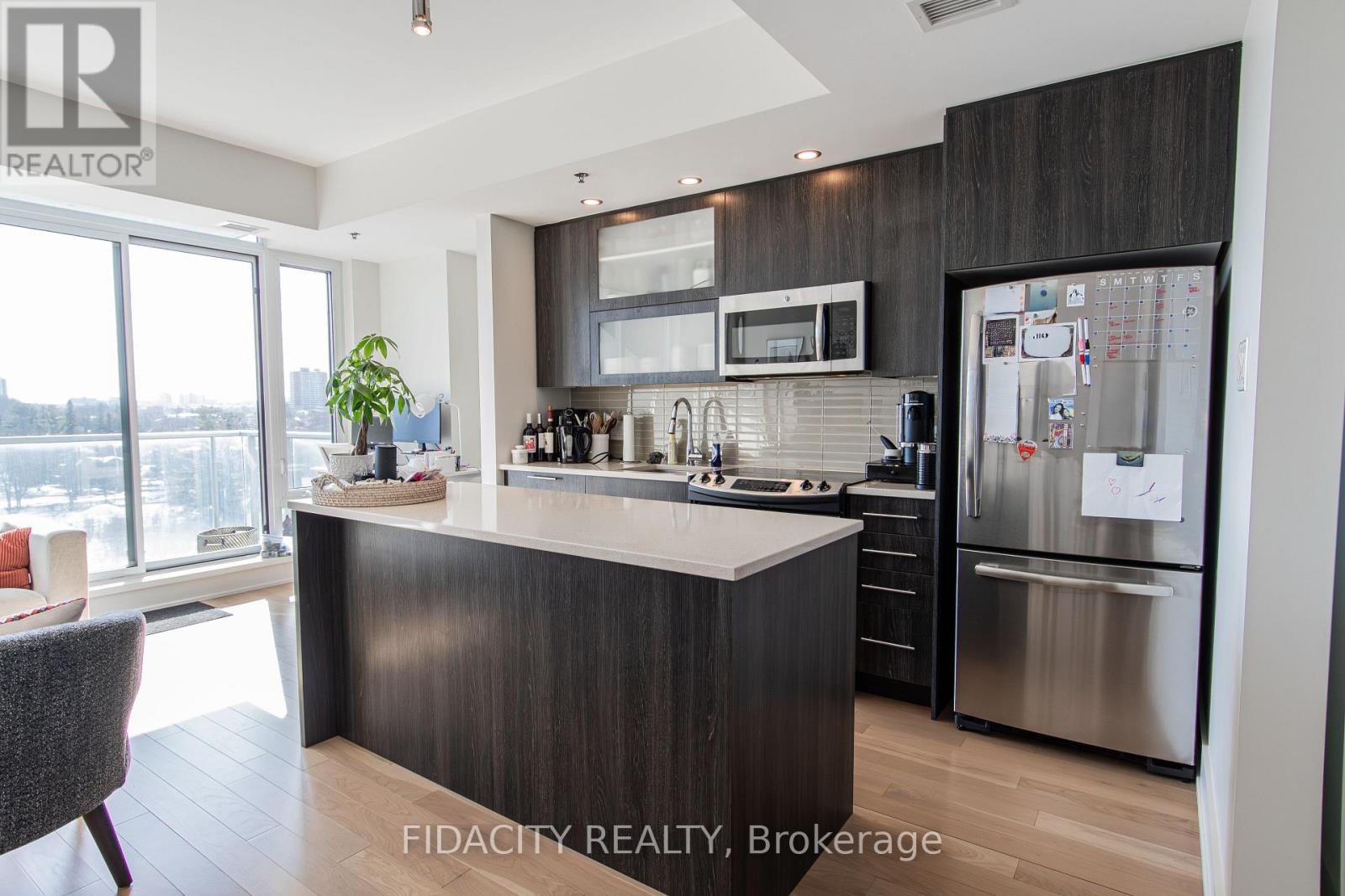 802 - 98 Richmond Road, Ottawa, Ontario  K1Z 0B2 - Photo 4 - X12832066