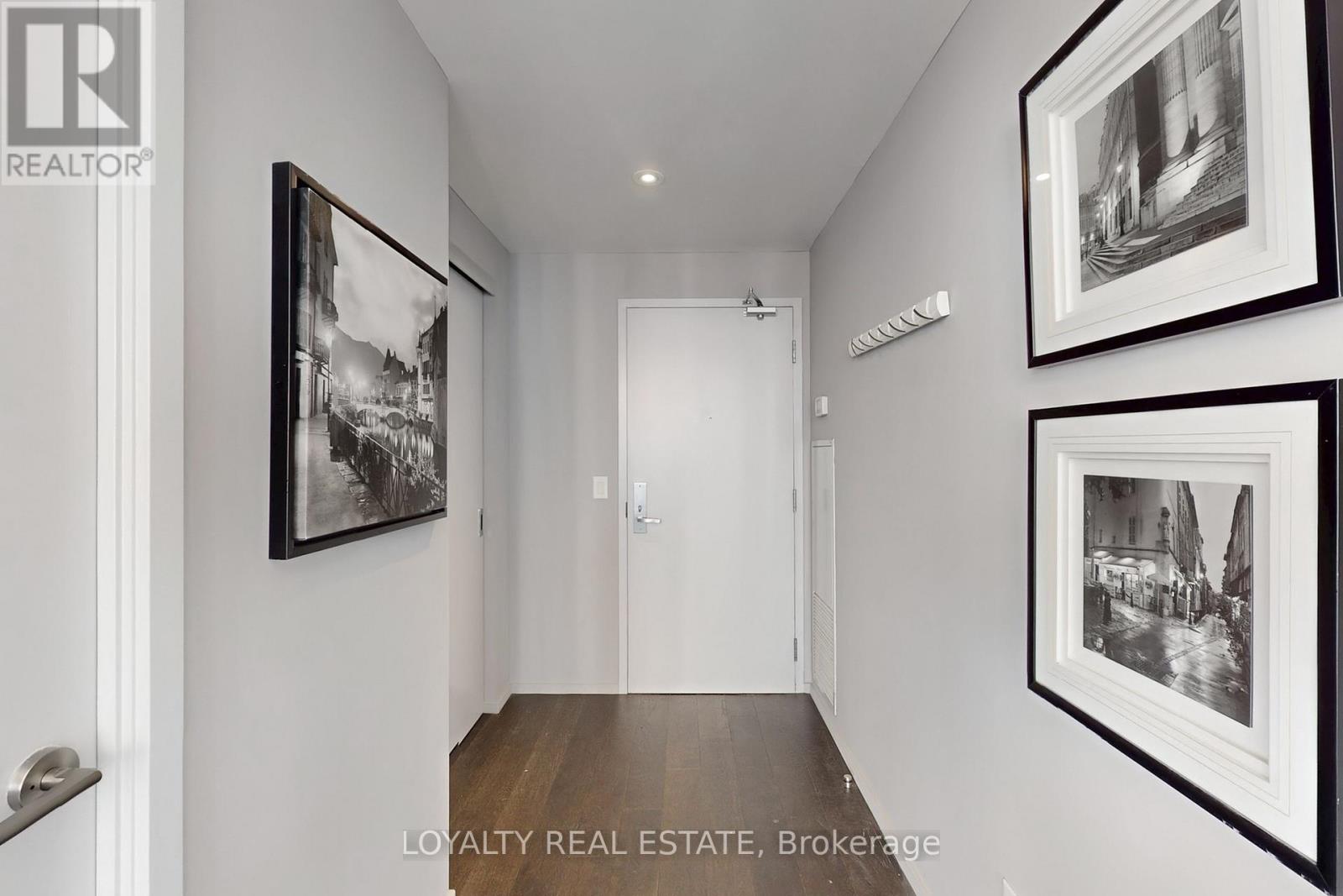 3305 - 8 Charlotte Street, Toronto, Ontario  M5V 0K4 - Photo 35 - C12832056