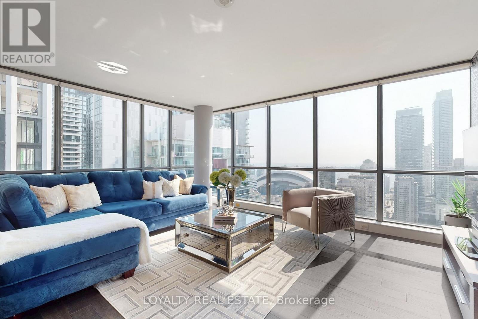 3305 - 8 Charlotte Street, Toronto, Ontario  M5V 0K4 - Photo 8 - C12832056