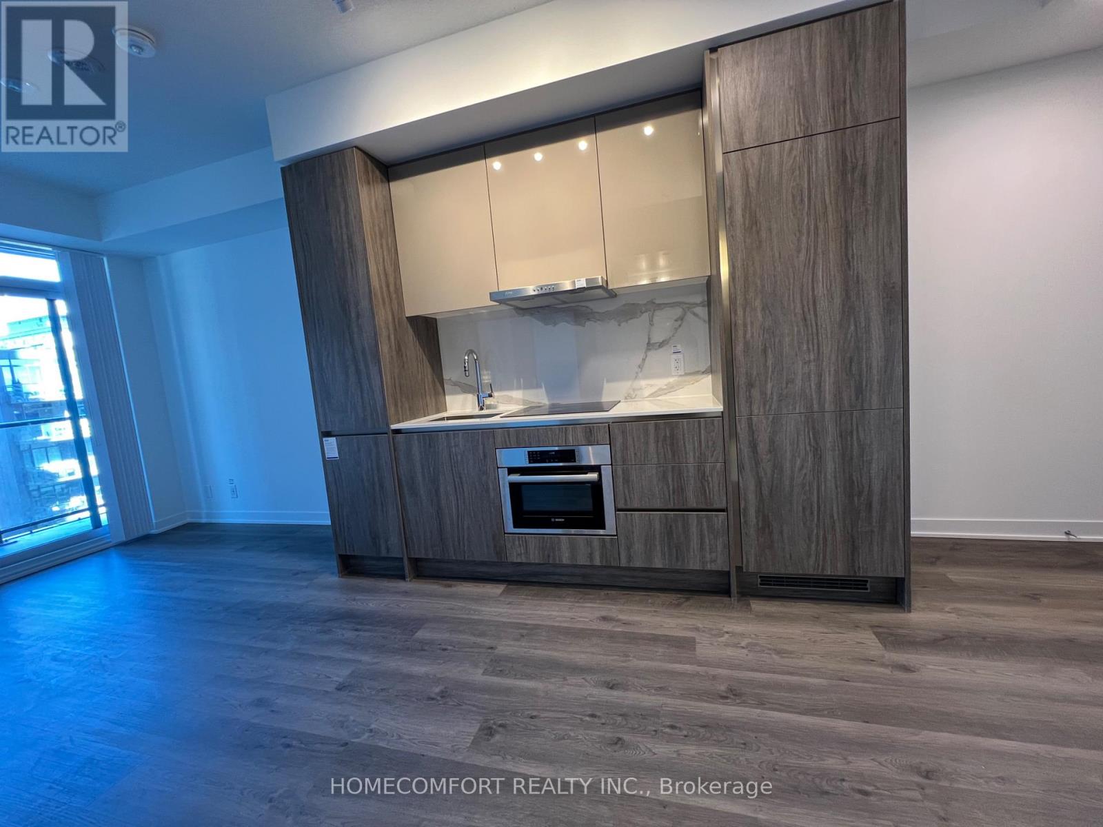 1601 - 180 Front Street E, Toronto, Ontario  M5A 0K9 - Photo 12 - C12832058