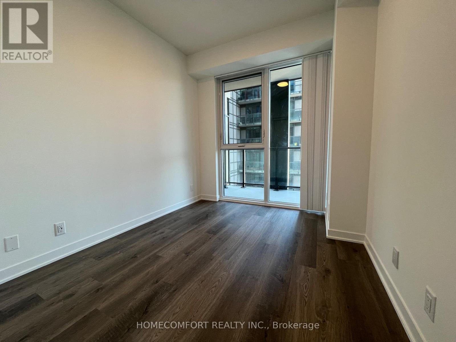 1601 - 180 Front Street E, Toronto, Ontario  M5A 0K9 - Photo 5 - C12832058