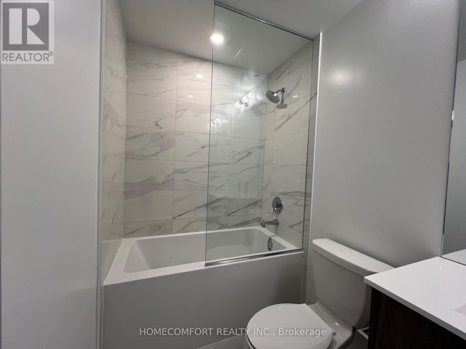 1601 - 180 Front Street E, Toronto, Ontario  M5A 0K9 - Photo 8 - C12832058