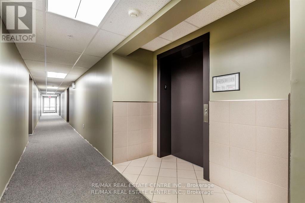 201 - 67 Kingsbury Square, Guelph, Ontario  N1L 0L3 - Photo 3 - X12832062