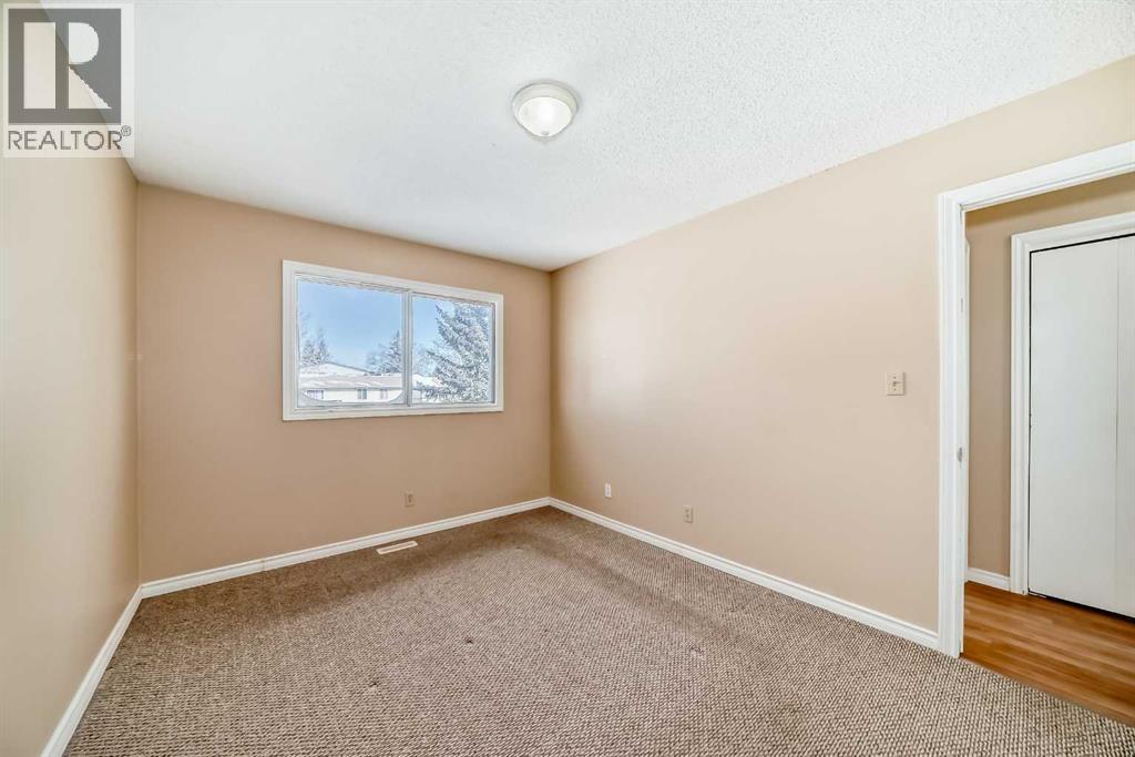 172 Pinehill Road Ne, Calgary, Alberta  T1Y 2C4 - Photo 18 - A2287889