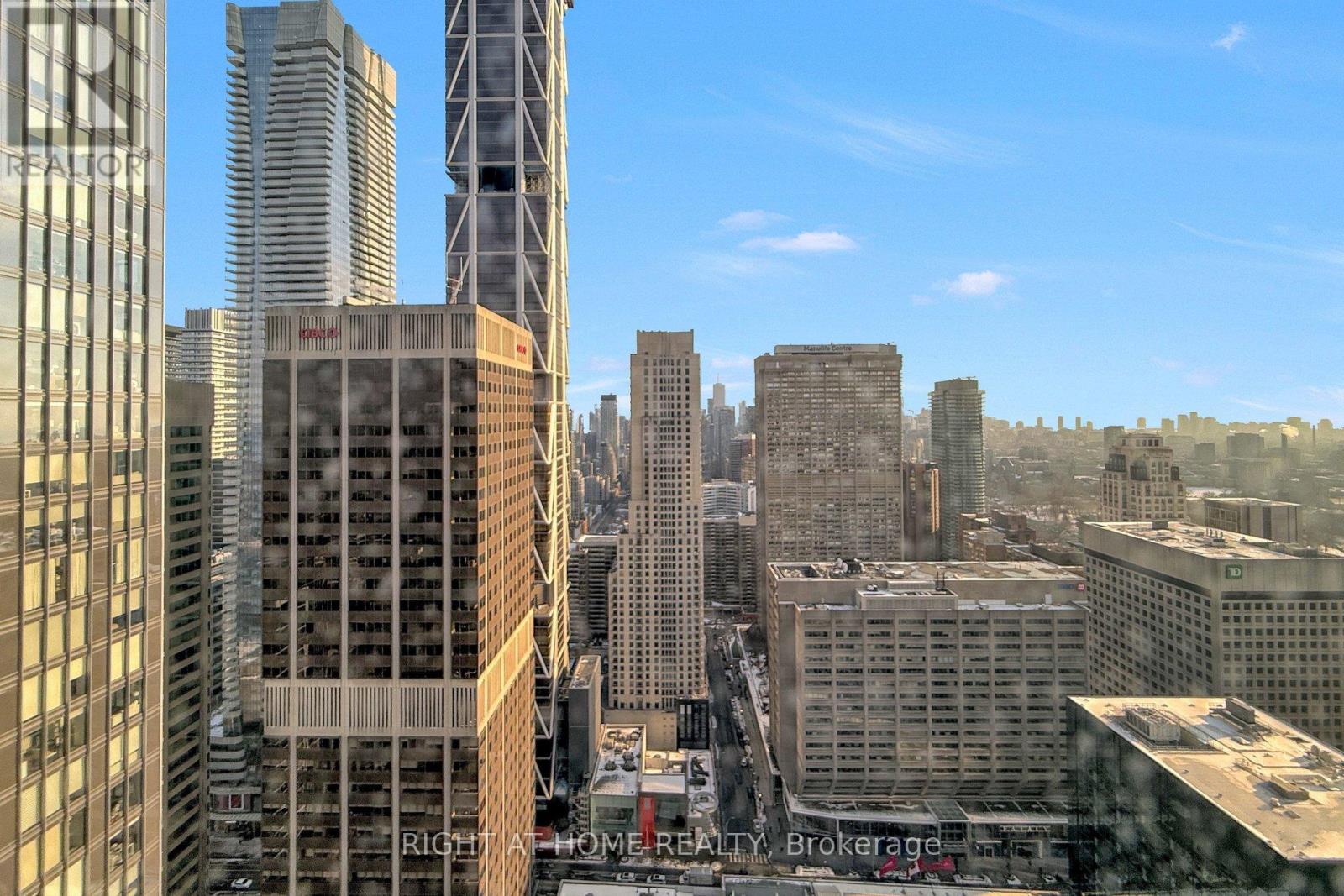 3808 - 11 Yorkville Avenue, Toronto, Ontario  M4W 0B7 - Photo 33 - C12832036