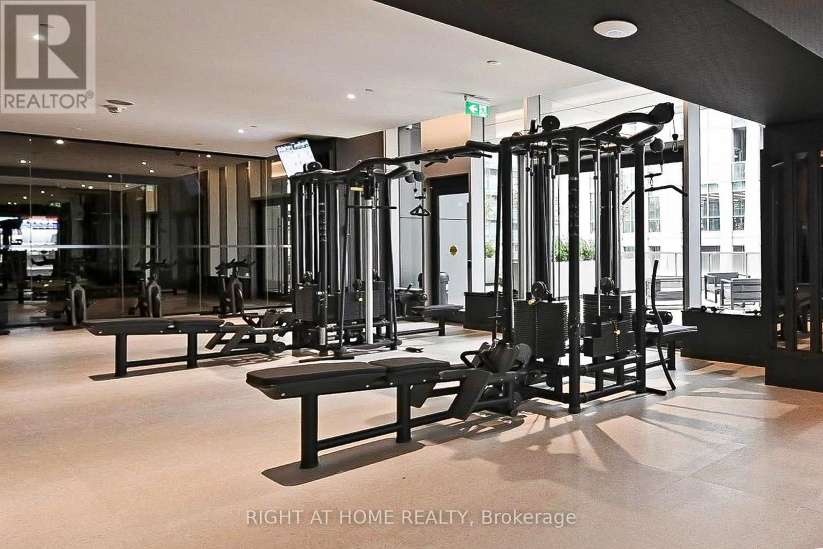 3808 - 11 Yorkville Avenue, Toronto, Ontario  M4W 0B7 - Photo 37 - C12832036