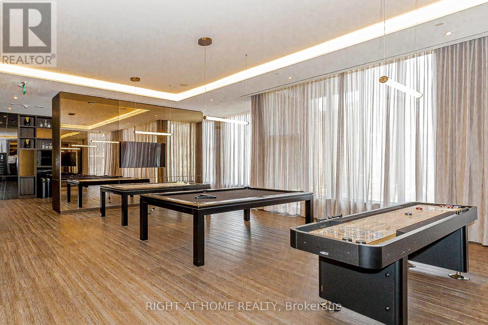 3808 - 11 Yorkville Avenue, Toronto, Ontario  M4W 0B7 - Photo 48 - C12832036