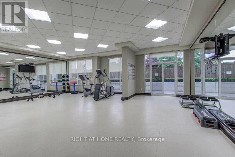 608 - 35 Saranac Boulevard, Toronto, Ontario  M3A 2G4 - Photo 2 - C12832070