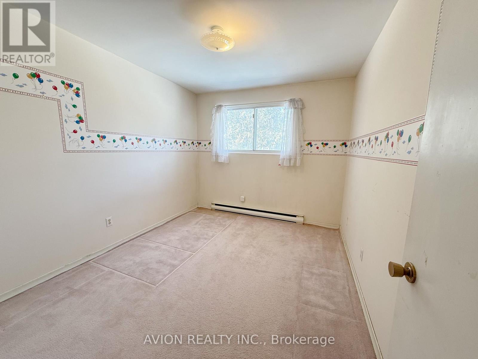 81 Clancy Drive, Toronto, Ontario  M2J 2V7 - Photo 7 - C12832072