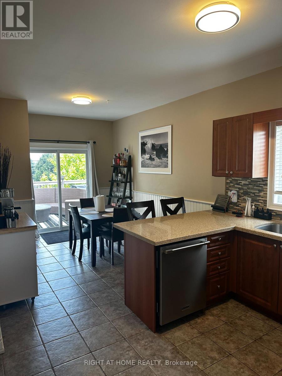 109 Livia Herman Way, Barrie (East Bayfield), Ontario  L4M 7K5 - Photo 10 - S12832076