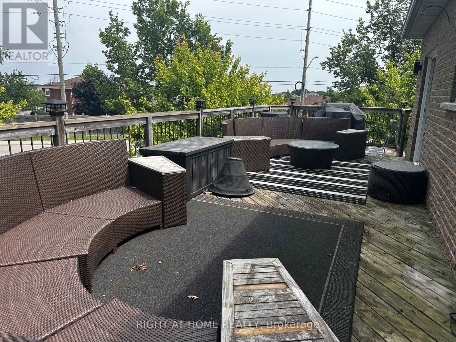 109 Livia Herman Way, Barrie (East Bayfield), Ontario  L4M 7K5 - Photo 11 - S12832076