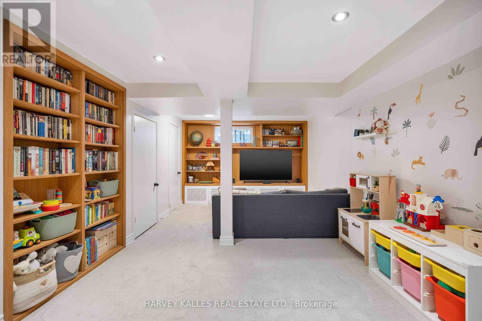 60 Tarragona Boulevard, Toronto, Ontario  M6N 5C4 - Photo 22 - W12832092