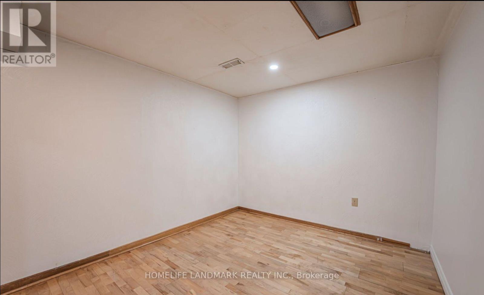 2797b Windjammer Road, Mississauga, Ontario  L5L 1T4 - Photo 6 - W12832100