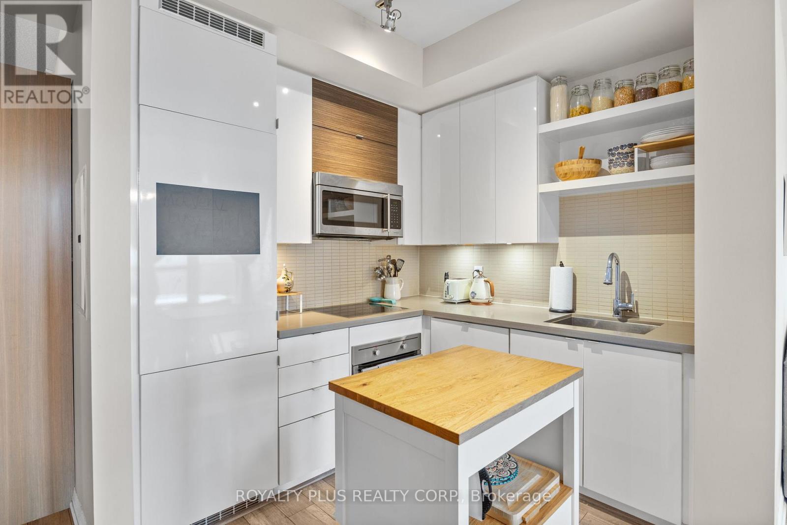 2109 - 59 Annie Craig Drive, Toronto, Ontario  M8V 0C4 - Photo 10 - W12832102