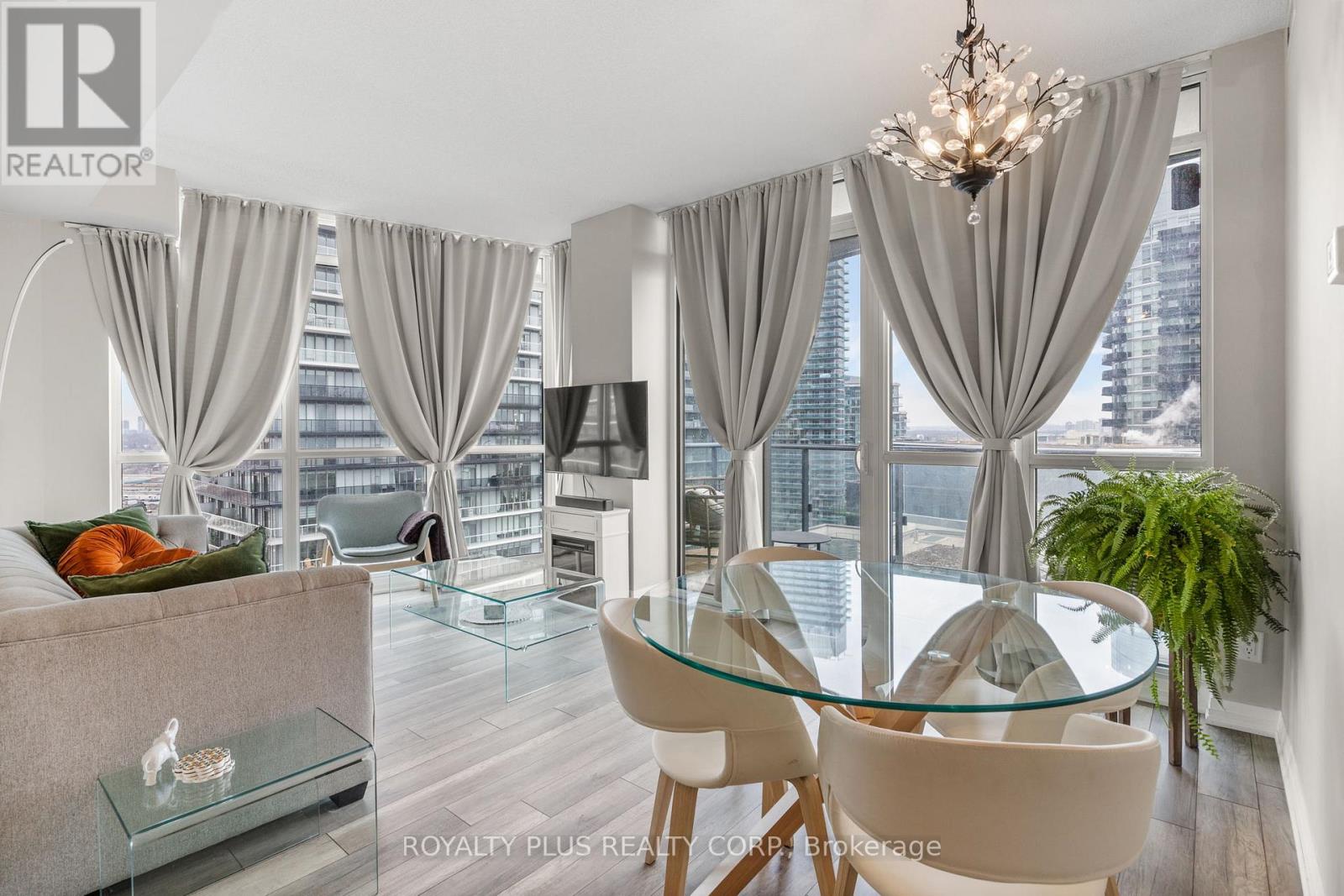 2109 - 59 Annie Craig Drive, Toronto, Ontario  M8V 0C4 - Photo 11 - W12832102