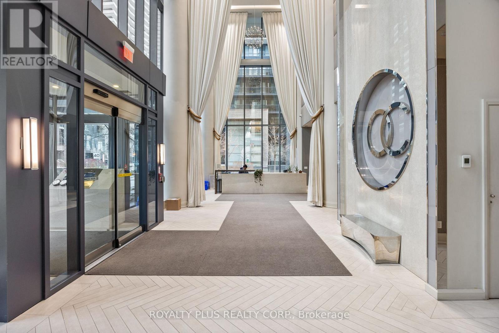 2109 - 59 Annie Craig Drive, Toronto, Ontario  M8V 0C4 - Photo 3 - W12832102