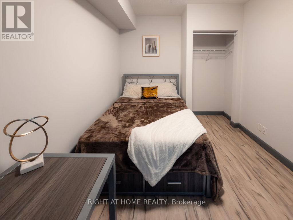 121 - 258a Sunview Street, Waterloo, Ontario  N2L 0H6 - Photo 12 - X12832078