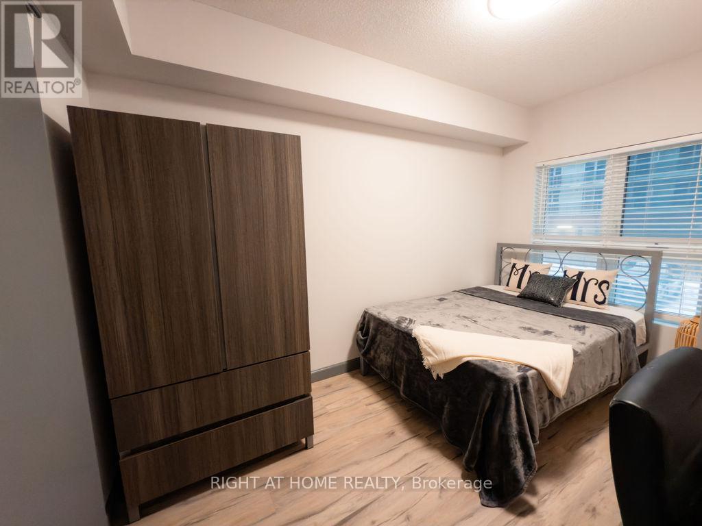 121 - 258a Sunview Street, Waterloo, Ontario  N2L 0H6 - Photo 20 - X12832078