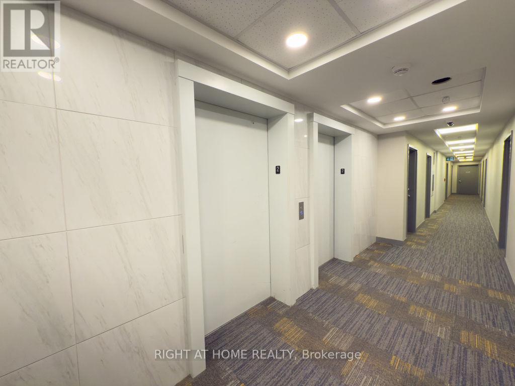 121 - 258a Sunview Street, Waterloo, Ontario  N2L 0H6 - Photo 23 - X12832078