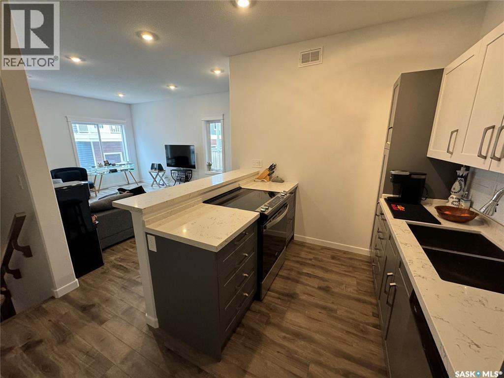 443 L Avenue S, Saskatoon, Saskatchewan  S7M 5Y6 - Photo 10 - SK029438