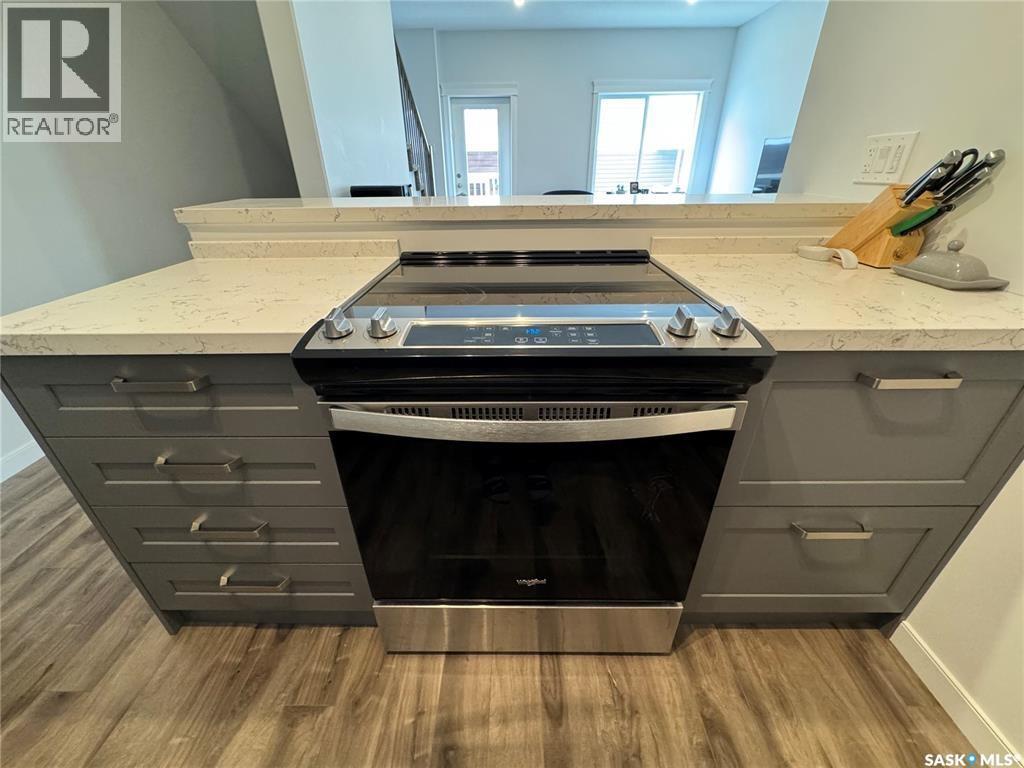 443 L Avenue S, Saskatoon, Saskatchewan  S7M 5Y6 - Photo 8 - SK029438