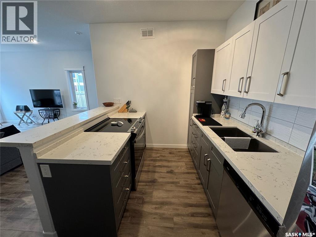 443 L Avenue S, Saskatoon, Saskatchewan  S7M 5Y6 - Photo 9 - SK029438