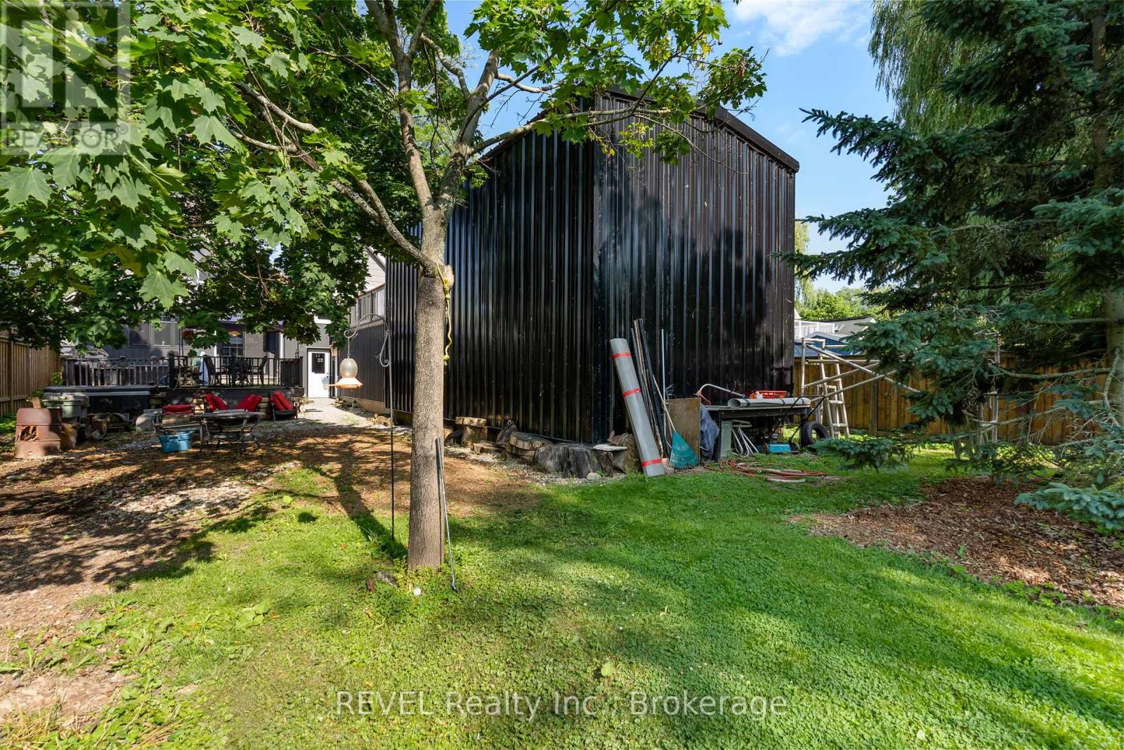 335 Helena Street, Fort Erie, Ontario  L2A 4J7 - Photo 30 - X12832112