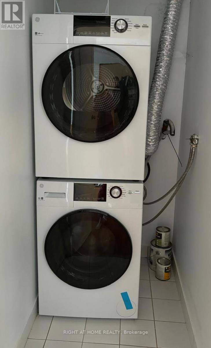 312 - 48 Suncrest Boulevard, Markham, Ontario  L3T 7Y5 - Photo 6 - N12701778