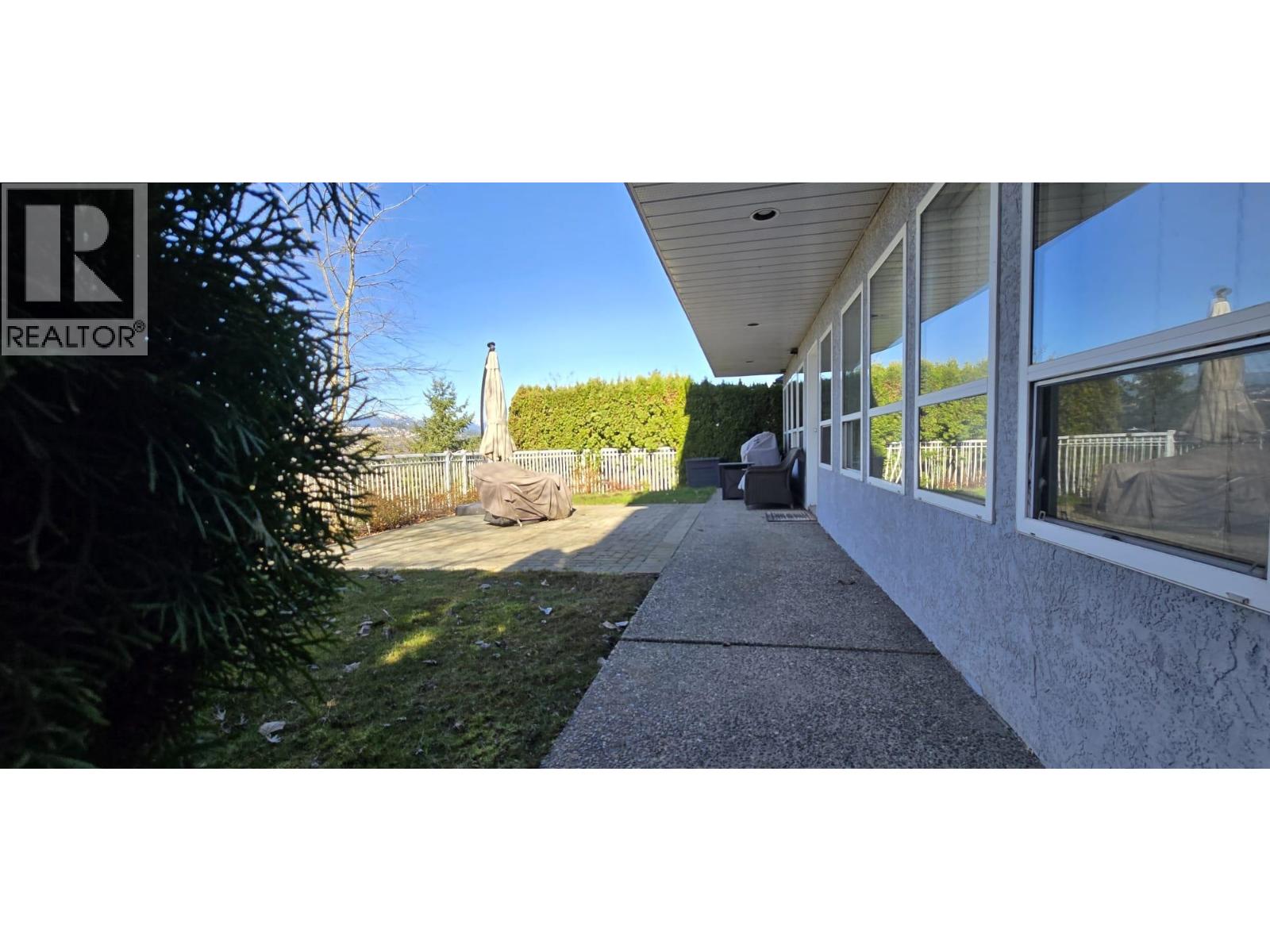 Ground Level House-1265 Fletcher Way, Port Coquitlam, British Columbia  V3C 6B5 - Photo 21 - R3092632