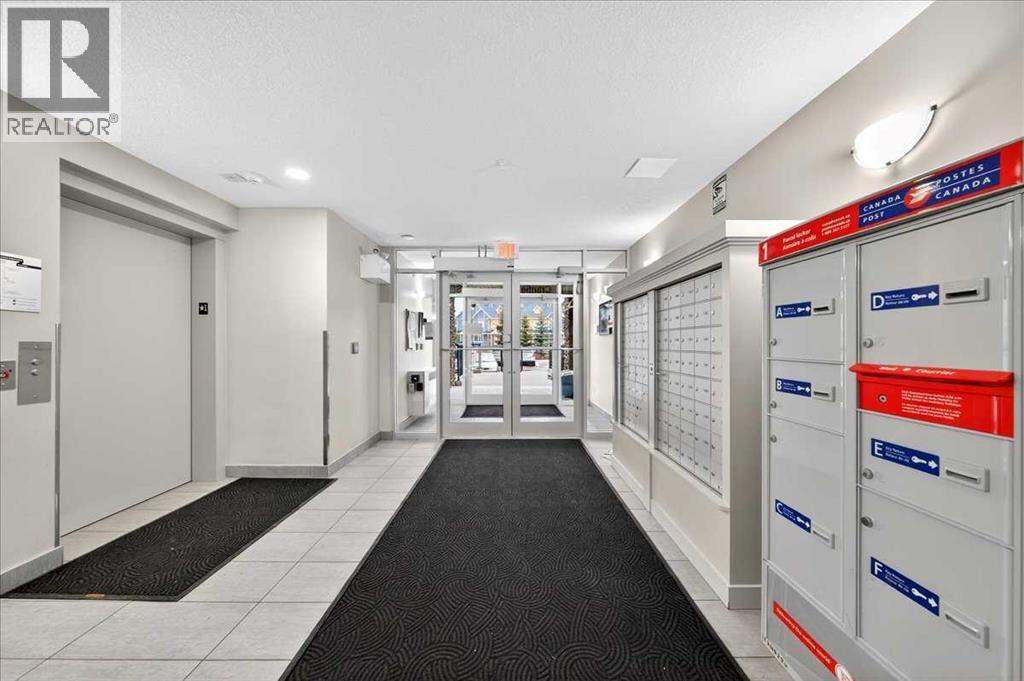 302, 200 Cranfield Common Se, Calgary, Alberta  T3M 1S2 - Photo 4 - A2284690
