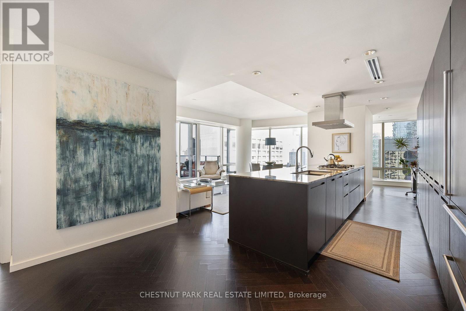 3006 - 180 University Avenue, Toronto, Ontario  M5H 0A2 - Photo 6 - C12832110